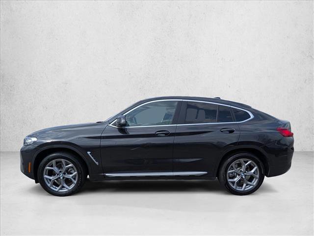 Used 2025 BMW X4 xDrive30i image 9