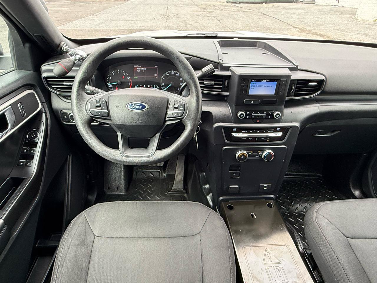 Used 2021 Ford Explorer 4WD Police Interceptor image 2