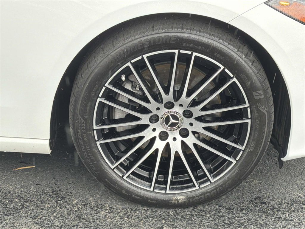 Used 2023 Mercedes-Benz C 300 Sedan image 27
