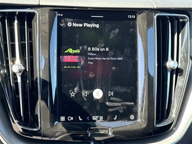 Used 2022 Volvo XC60 T8 Inscription Expression image 20