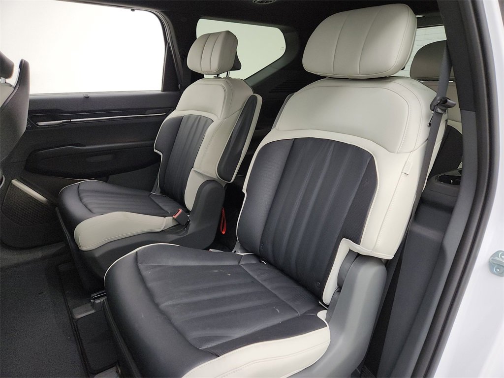 Certified 2026 Kia EV9 GT-Line image 10