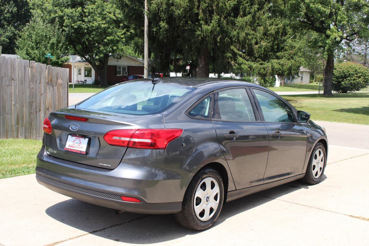 Used 2016 Ford Focus S FWD image 10