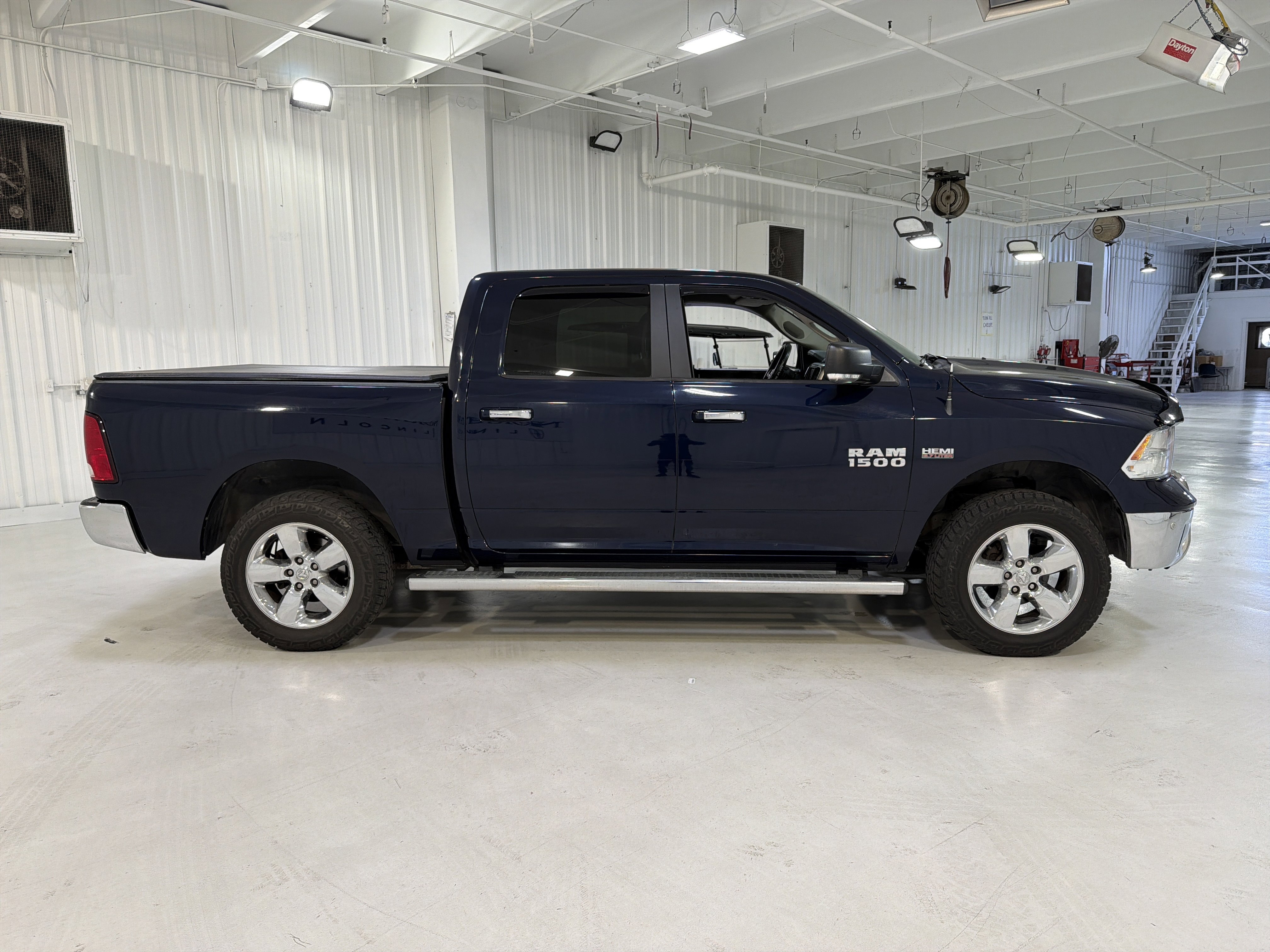 Used 2017 RAM 1500 Big Horn image 6