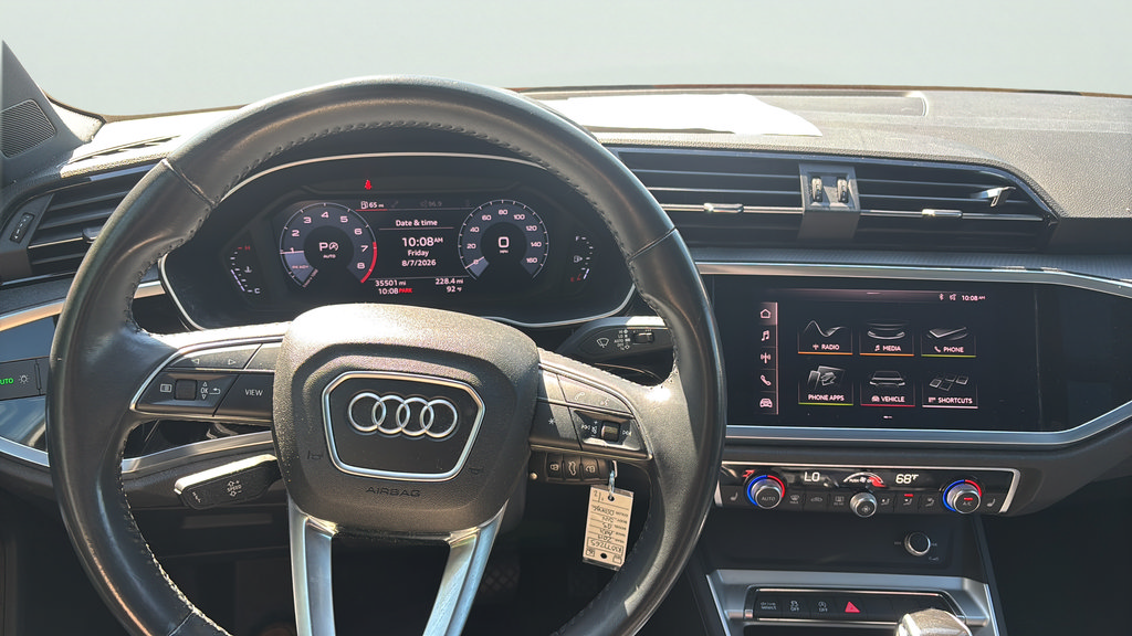 Used 2019 Audi Q3 2.0T Premium AWD/4WD image 13
