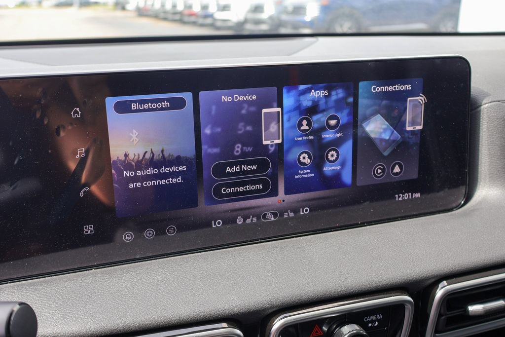 New 2026 Nissan Sentra SR FWD image 3