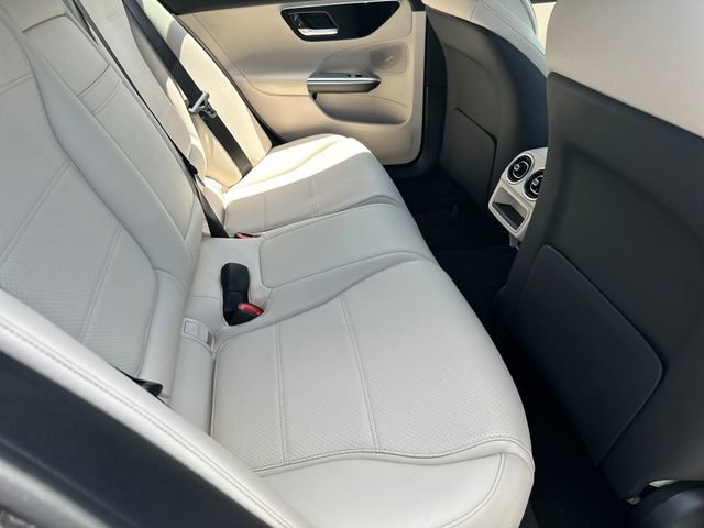 Used 2025 Mercedes-Benz C 300 Sedan image 29