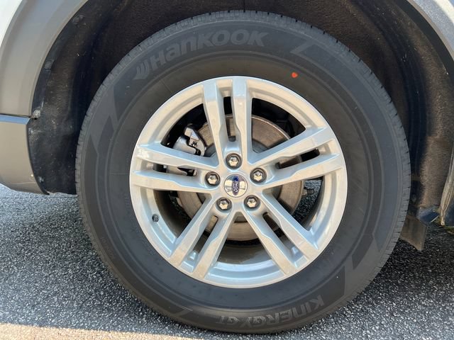 Certified 2023 Ford Explorer XLT RWD image 23