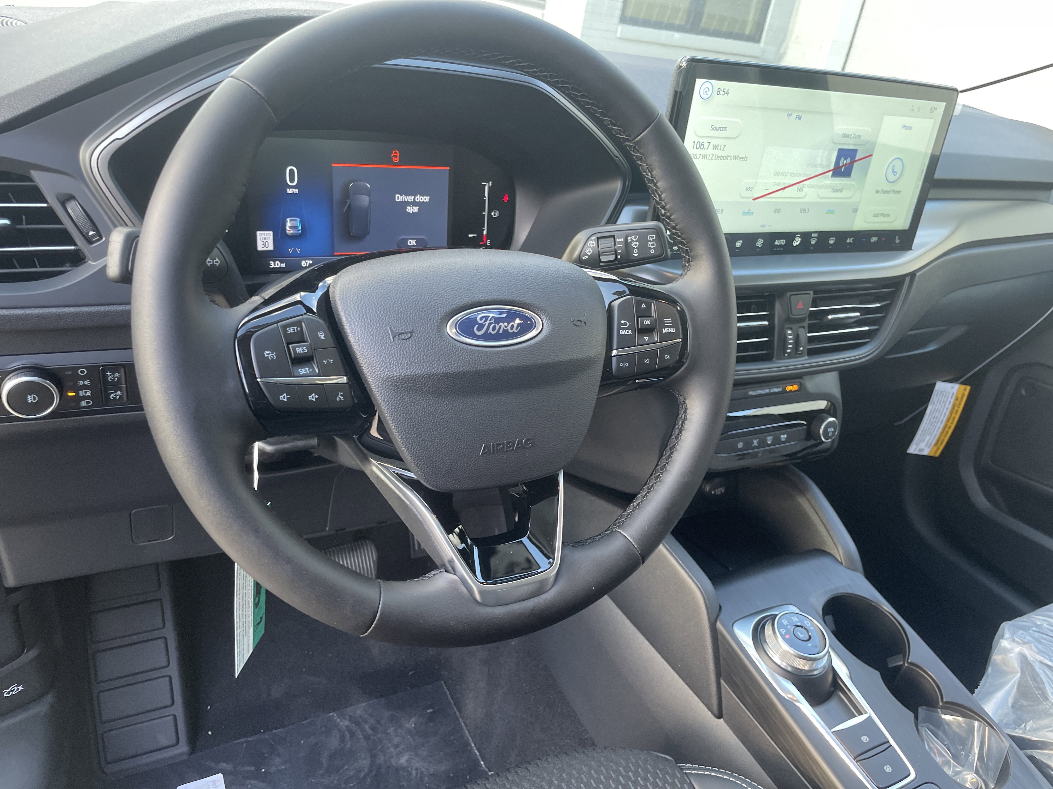 New 2026 Ford Escape SE image 11