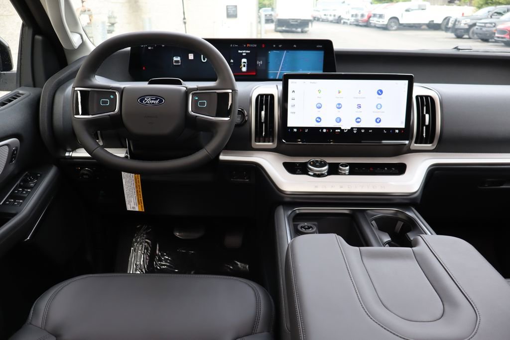 New 2026 Ford Expedition Max Active AWD/4WD image 6