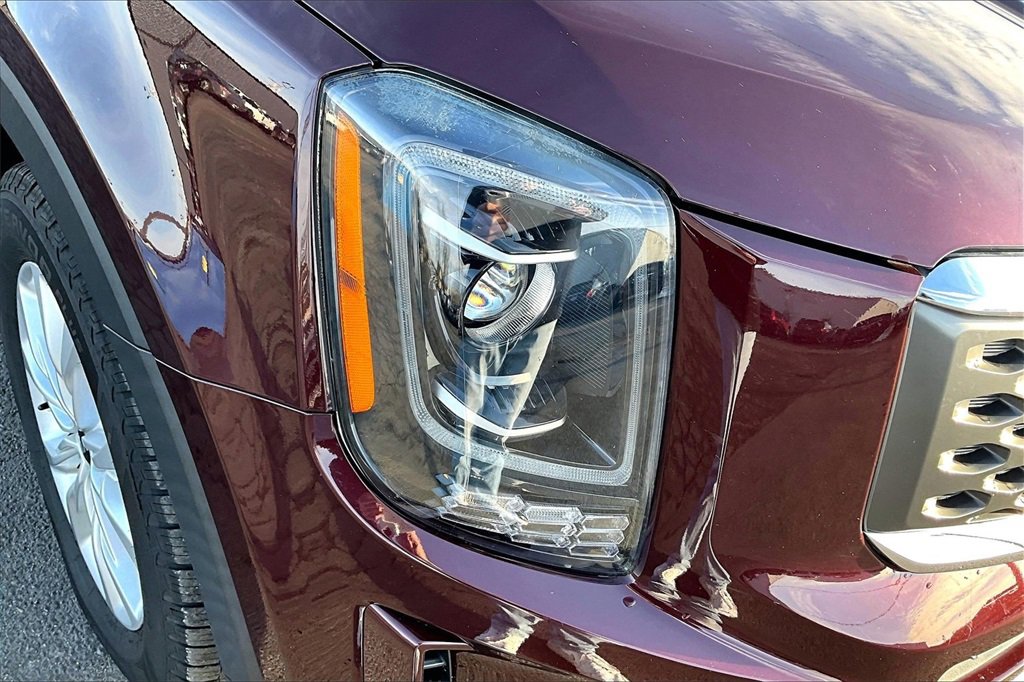 Used 2020 Kia Telluride LX image 27