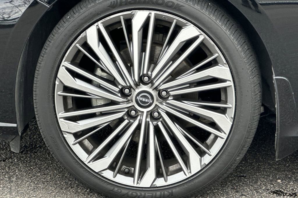 Used 2024 Nissan Altima 2.5 SL FWD image 27