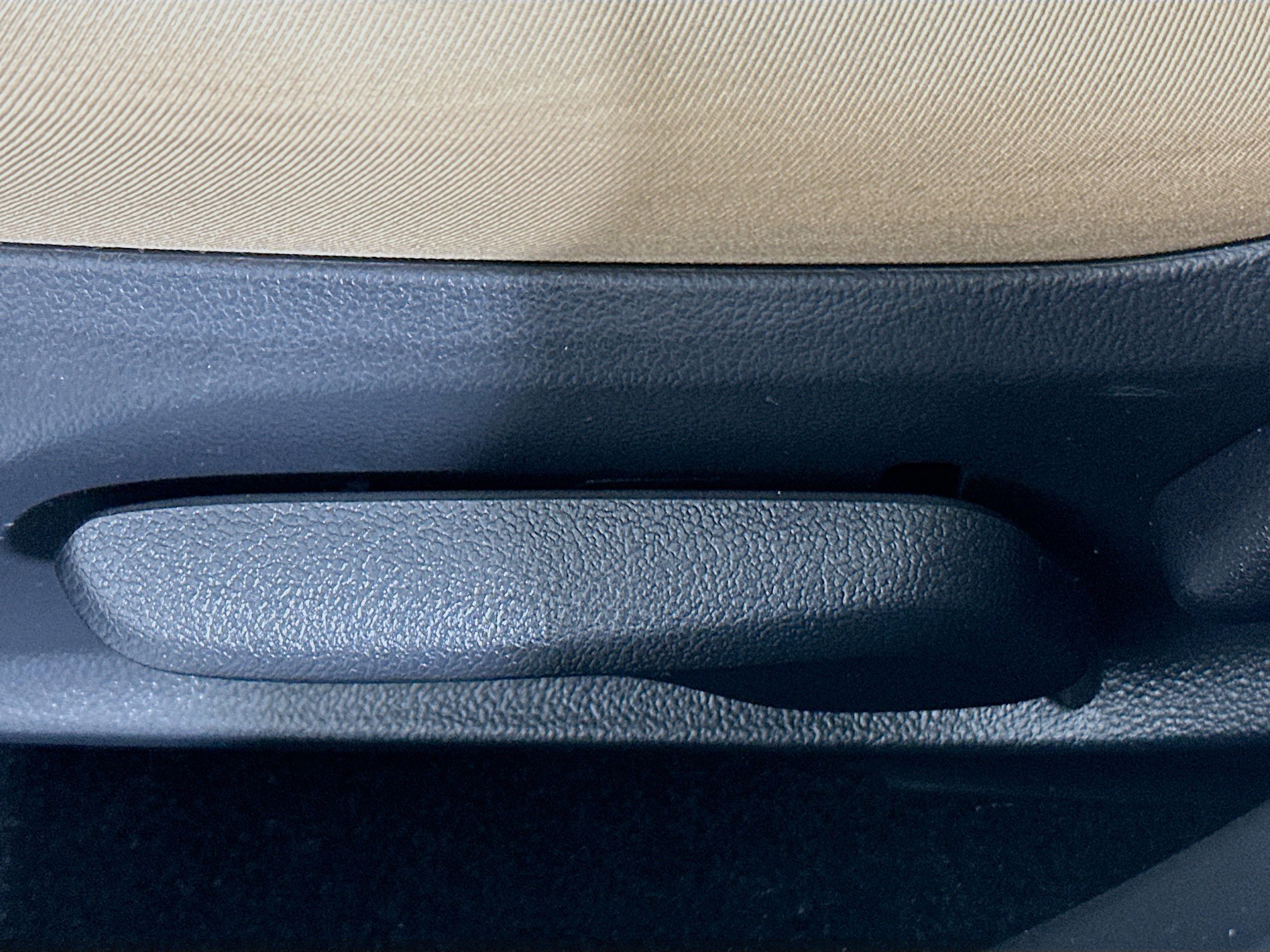 Certified 2025 Toyota RAV4 LE image 13