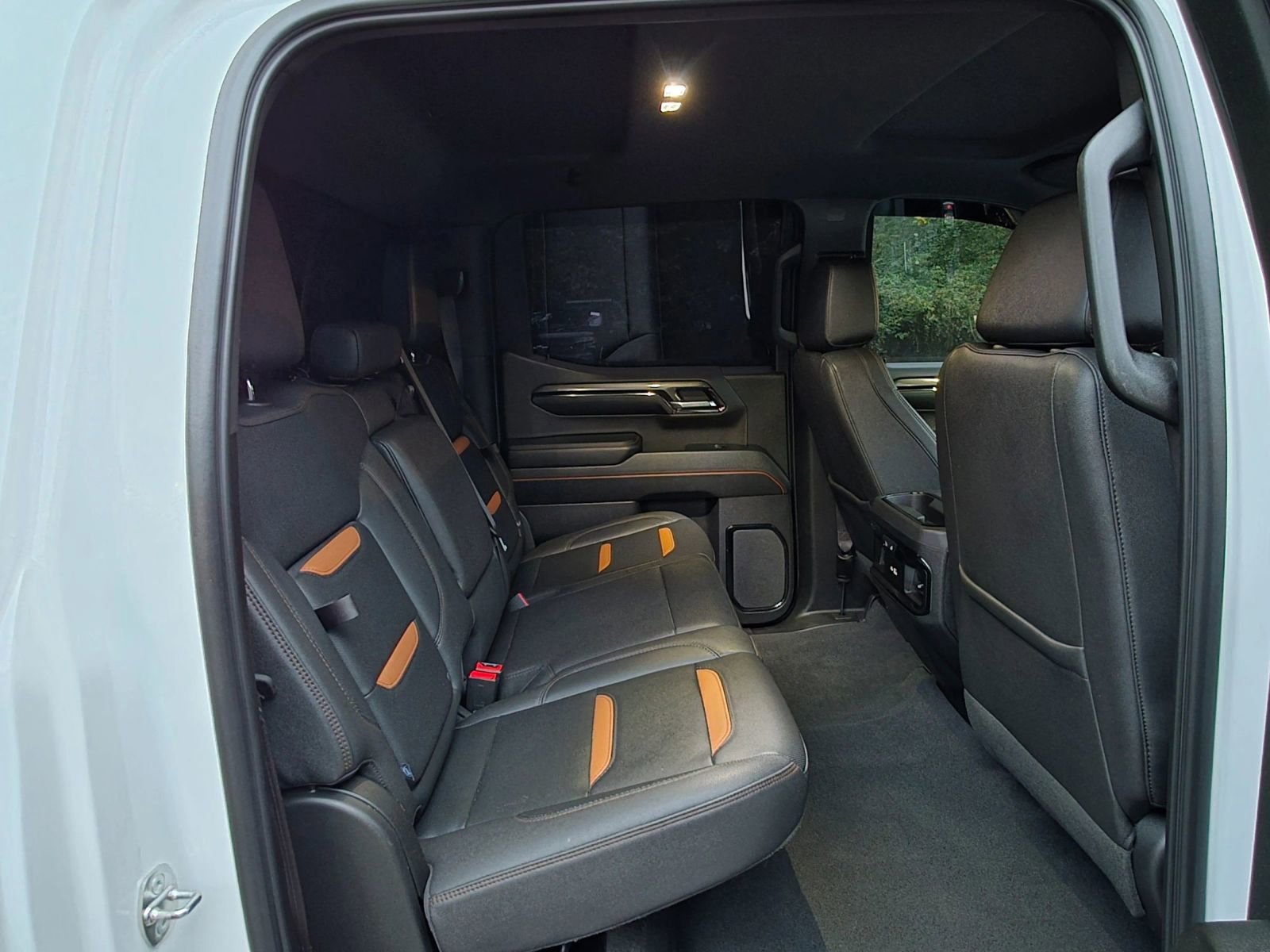 Used 2023 GMC Sierra 1500 AT4 AWD/4WD image 34