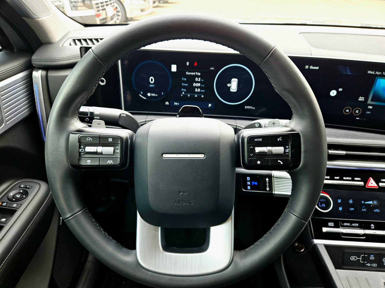 Used 2024 Hyundai Santa Fe Limited FWD image 11