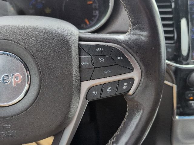 Used 2019 Jeep Grand Cherokee Overland AWD/4WD image 19
