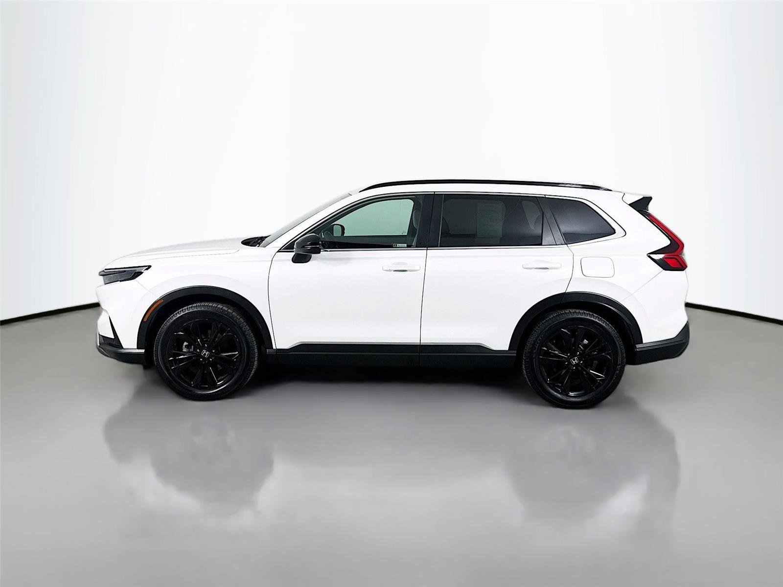 Used 2023 Honda CR-V Sport Touring image 9