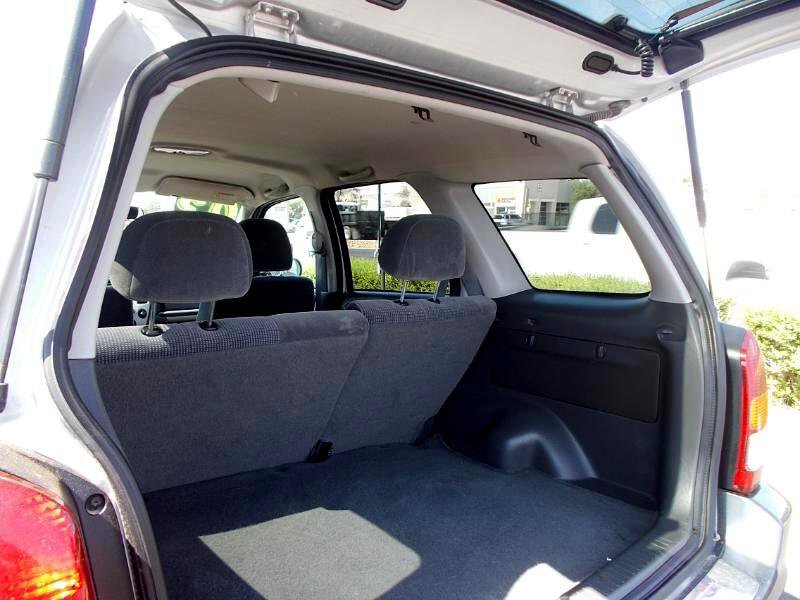 Used 2003 MAZDA Tribute LX image 13