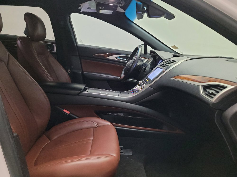Used 2019 Lincoln MKZ Reserve FWD image 21