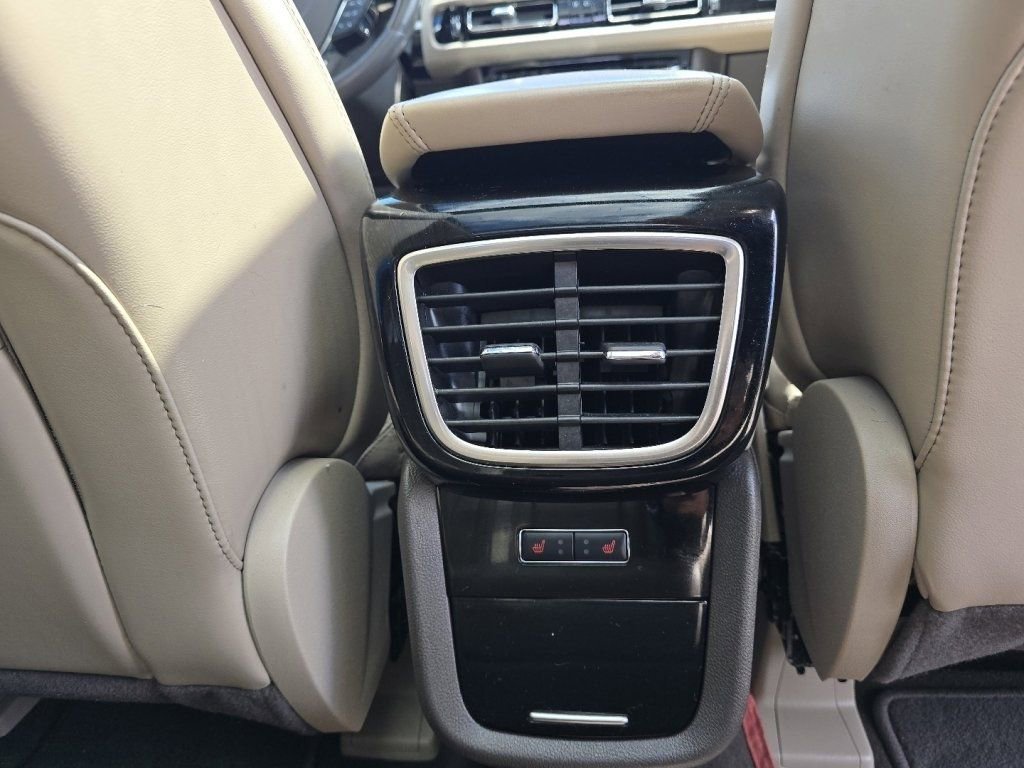 Used 2023 Lincoln Nautilus Reserve w/ Cargo Utility Package AWD/4WD image 23