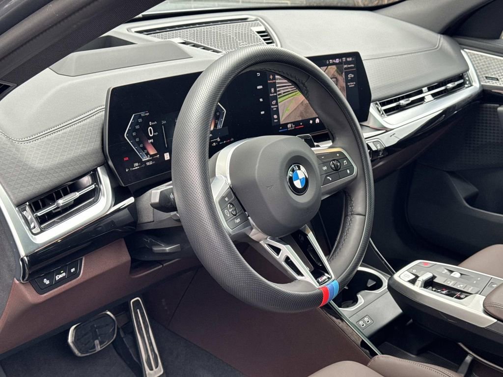 Used 2025 BMW X2 xDrive28i w/ Premium Package AWD/4WD image 20