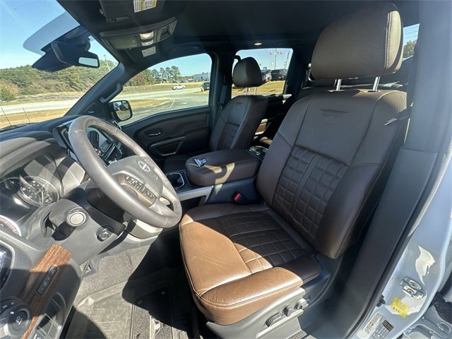 Certified 2024 Nissan Titan Platinum Reserve w/ Moonroof Package image 13