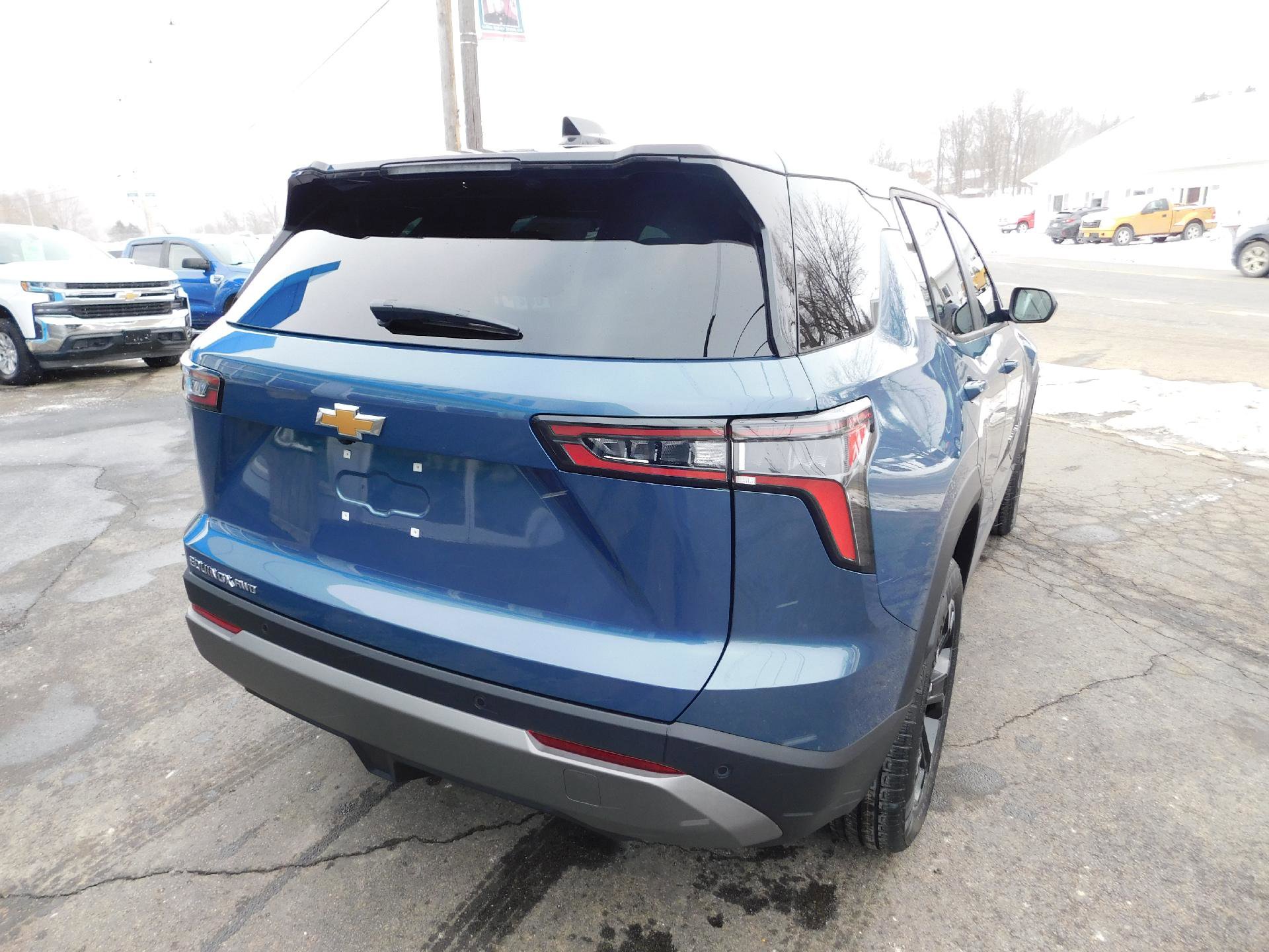 New 2026 Chevrolet Equinox LT w/ Convenience Package II image 8