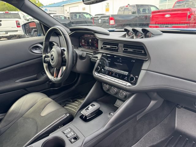 Used 2023 Nissan Z w/ Floor Mat Package (L93) RWD image 33
