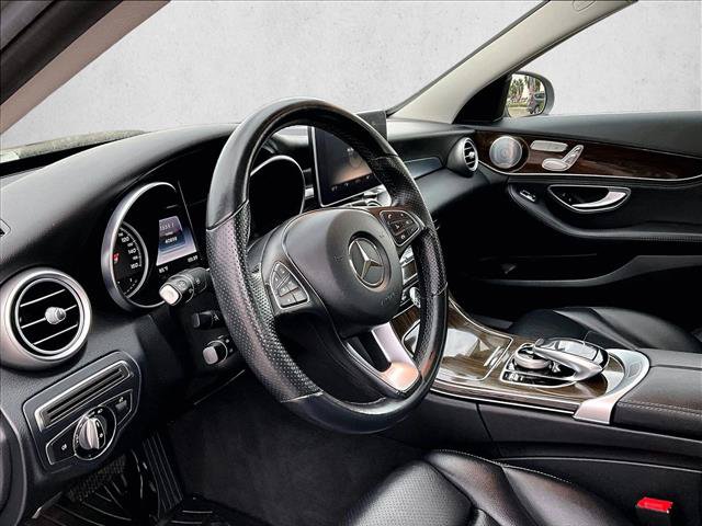 Used 2015 Mercedes-Benz C 300 4MATIC Sedan image 14