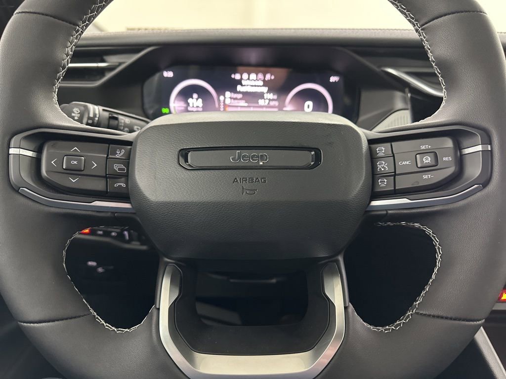 New 2026 Jeep Cherokee Laredo image 31