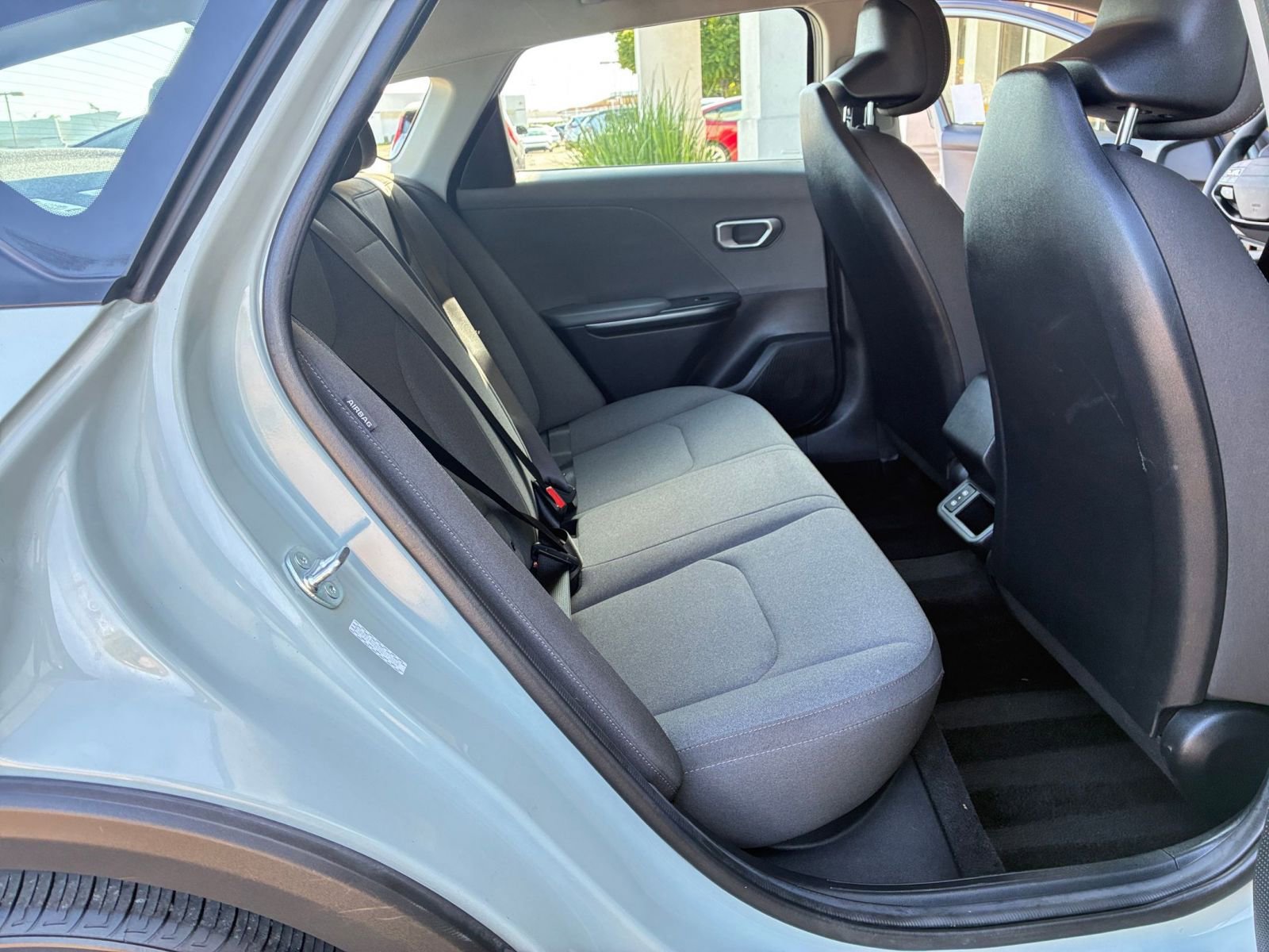 Used 2025 Kia K4 LXS FWD image 25