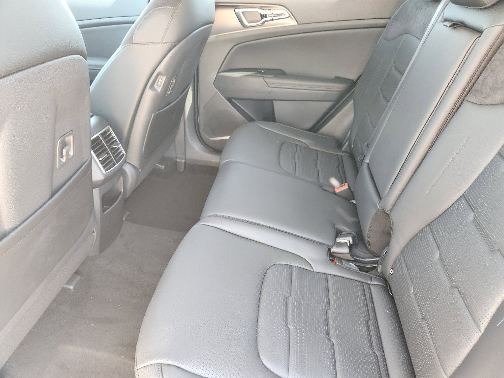 New 2026 Kia Sportage SX image 21