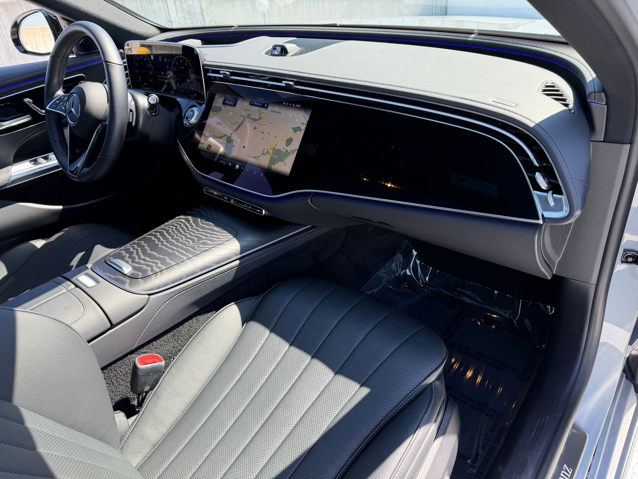 Used 2025 Mercedes-Benz E 350 4MATIC Sedan image 15