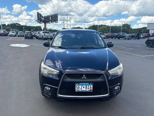 Used 2011 Mitsubishi Outlander Sport SE AWD/4WD image 2