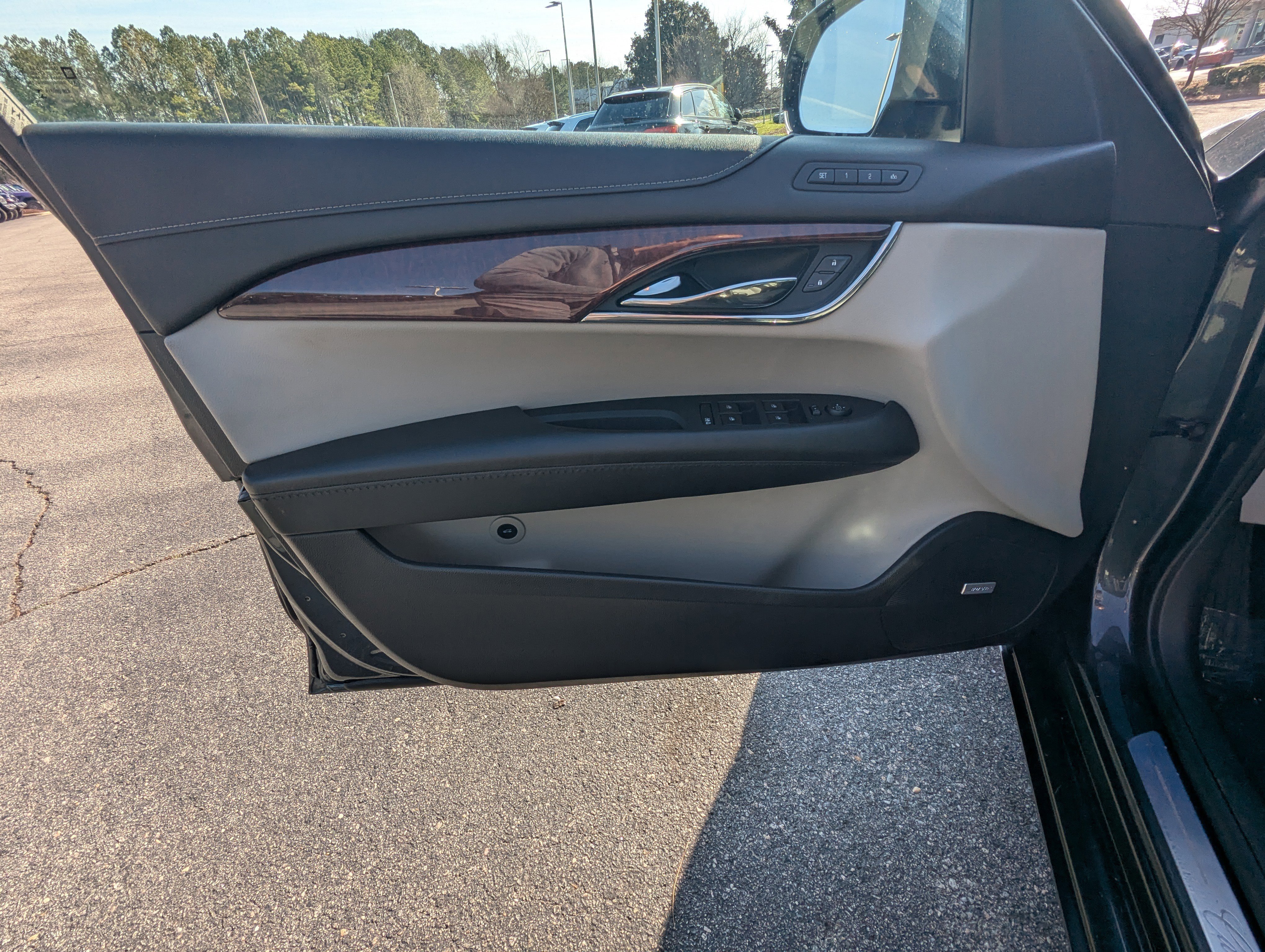 Used 2014 Cadillac ATS Luxury w/ Sun And Sound Package image 16