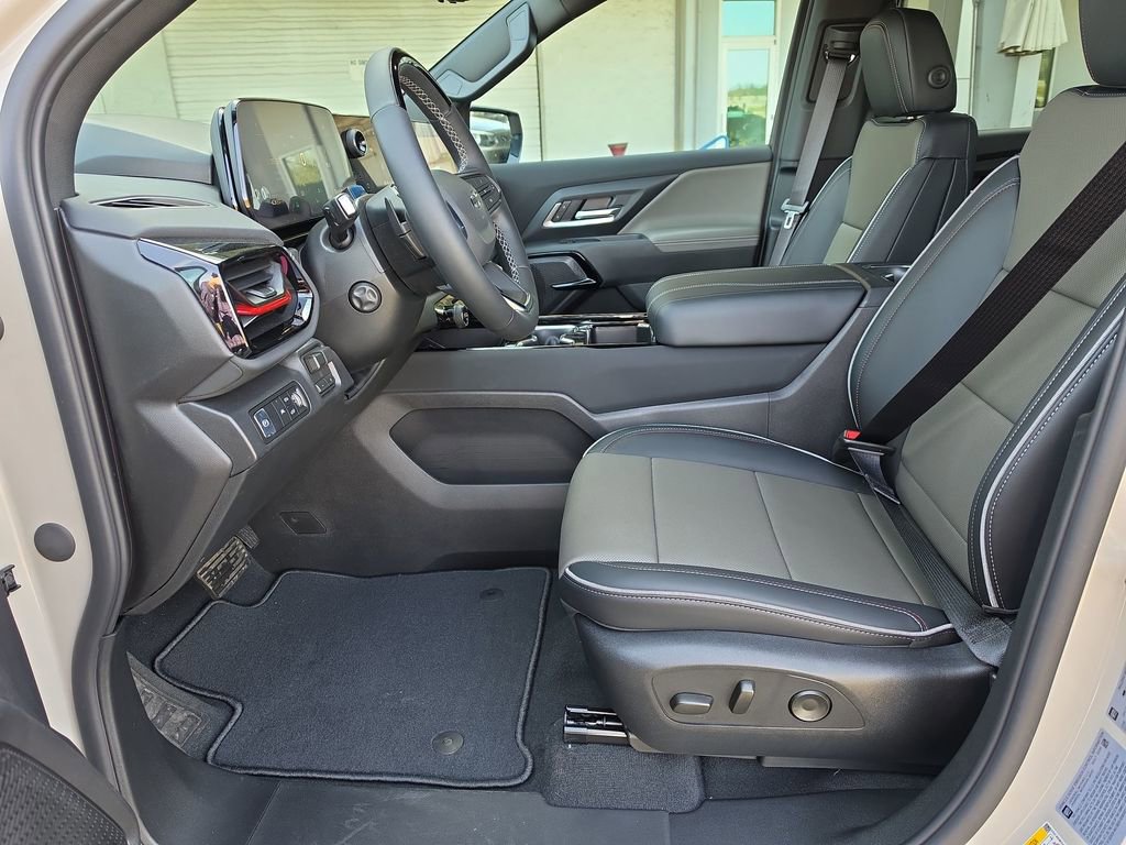 New 2026 Chevrolet Silverado EV Trail Boss w/ Premium Package image 22