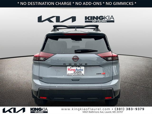 Used 2025 Nissan Rogue SV AWD/4WD image 24