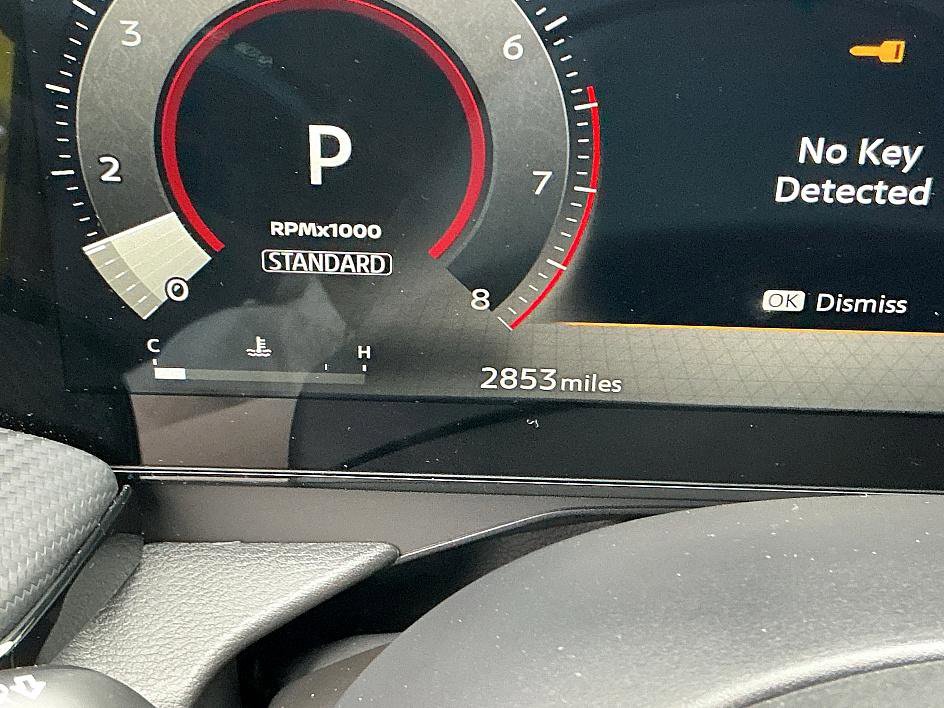 Used 2025 Nissan Kicks SR w/ SR Premium Package image 16