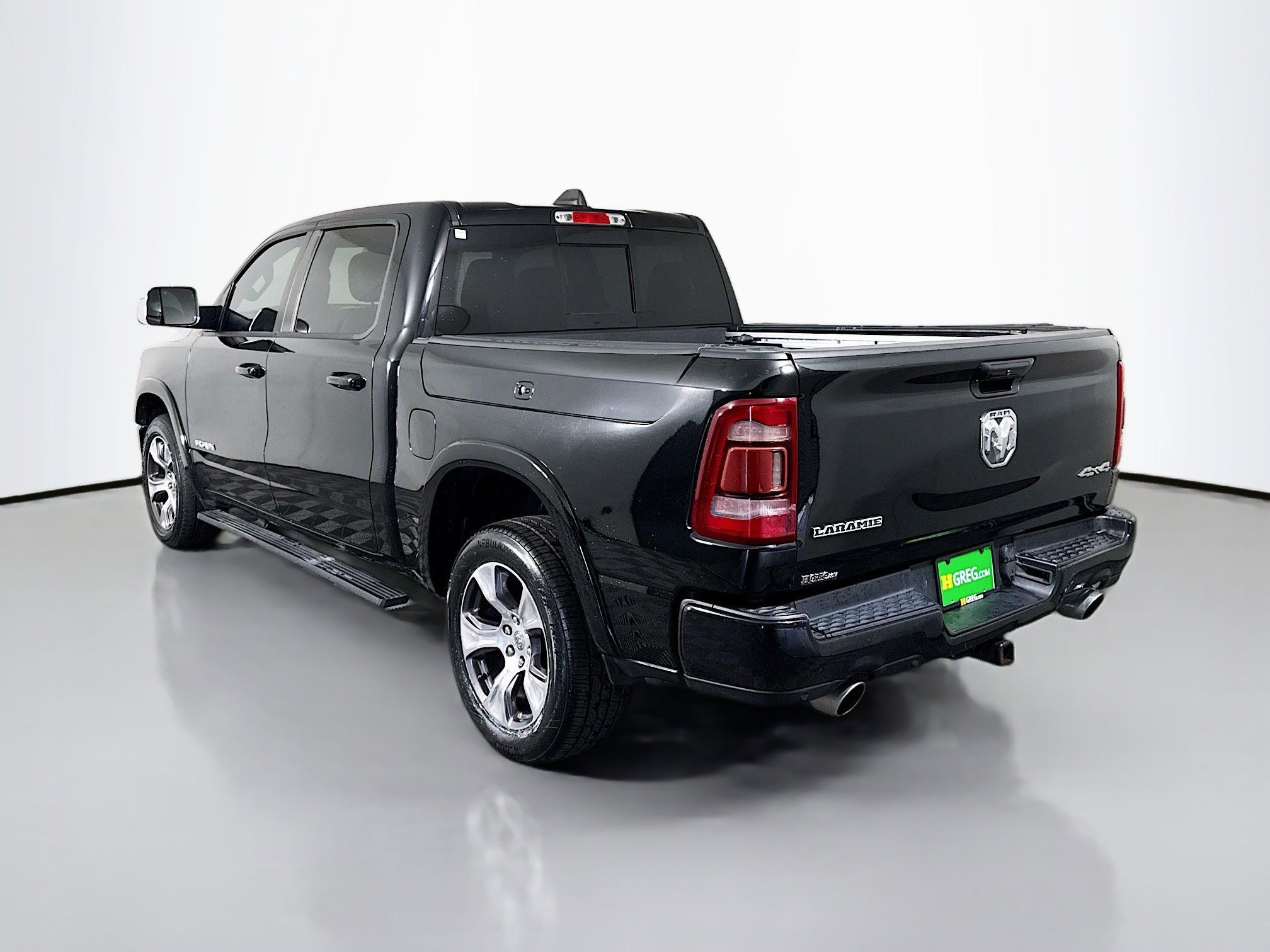 Used 2019 RAM 1500 Laramie w/ Sport Appearance Package image 7