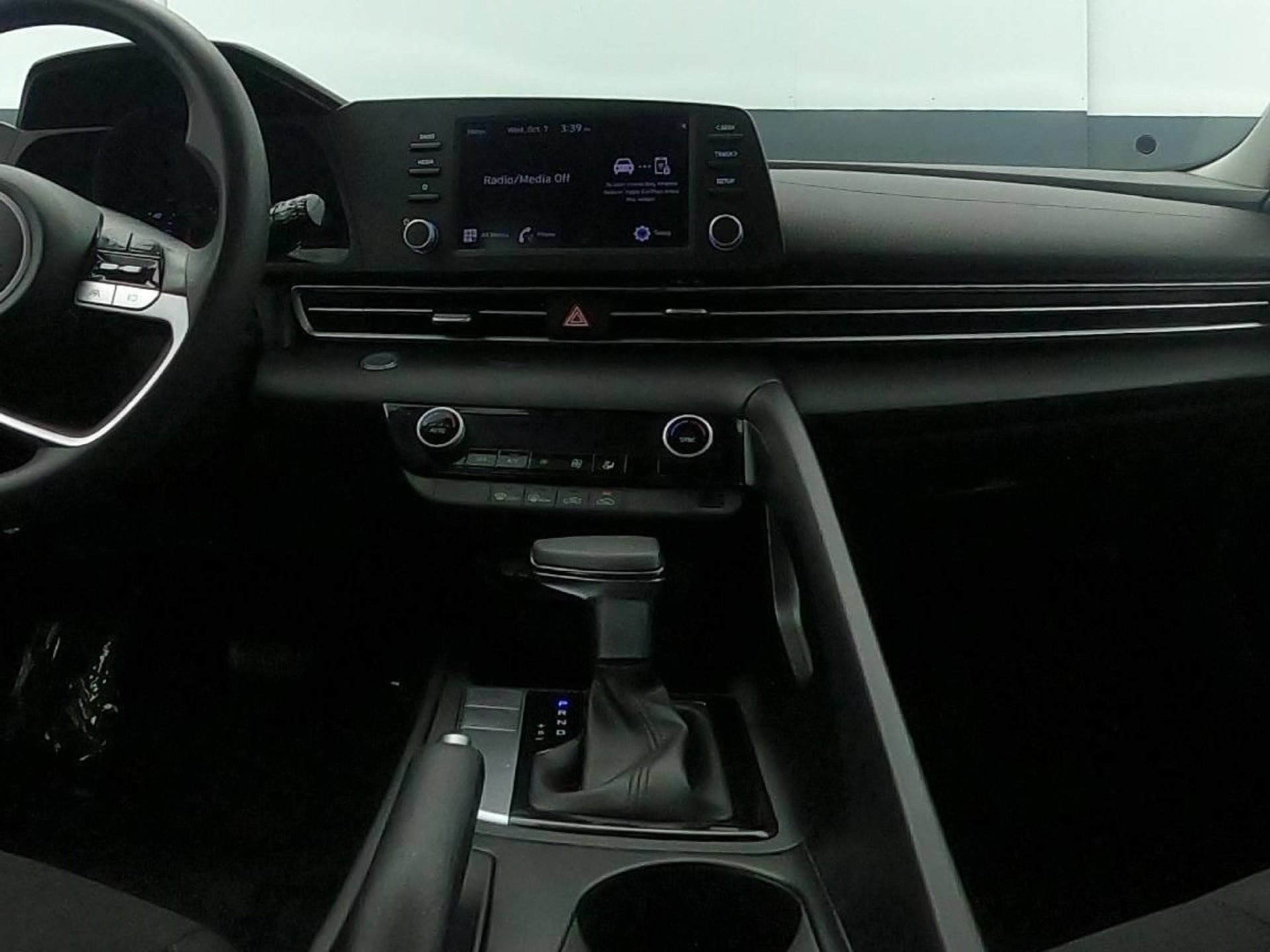 Used 2021 Hyundai Elantra SEL FWD image 21