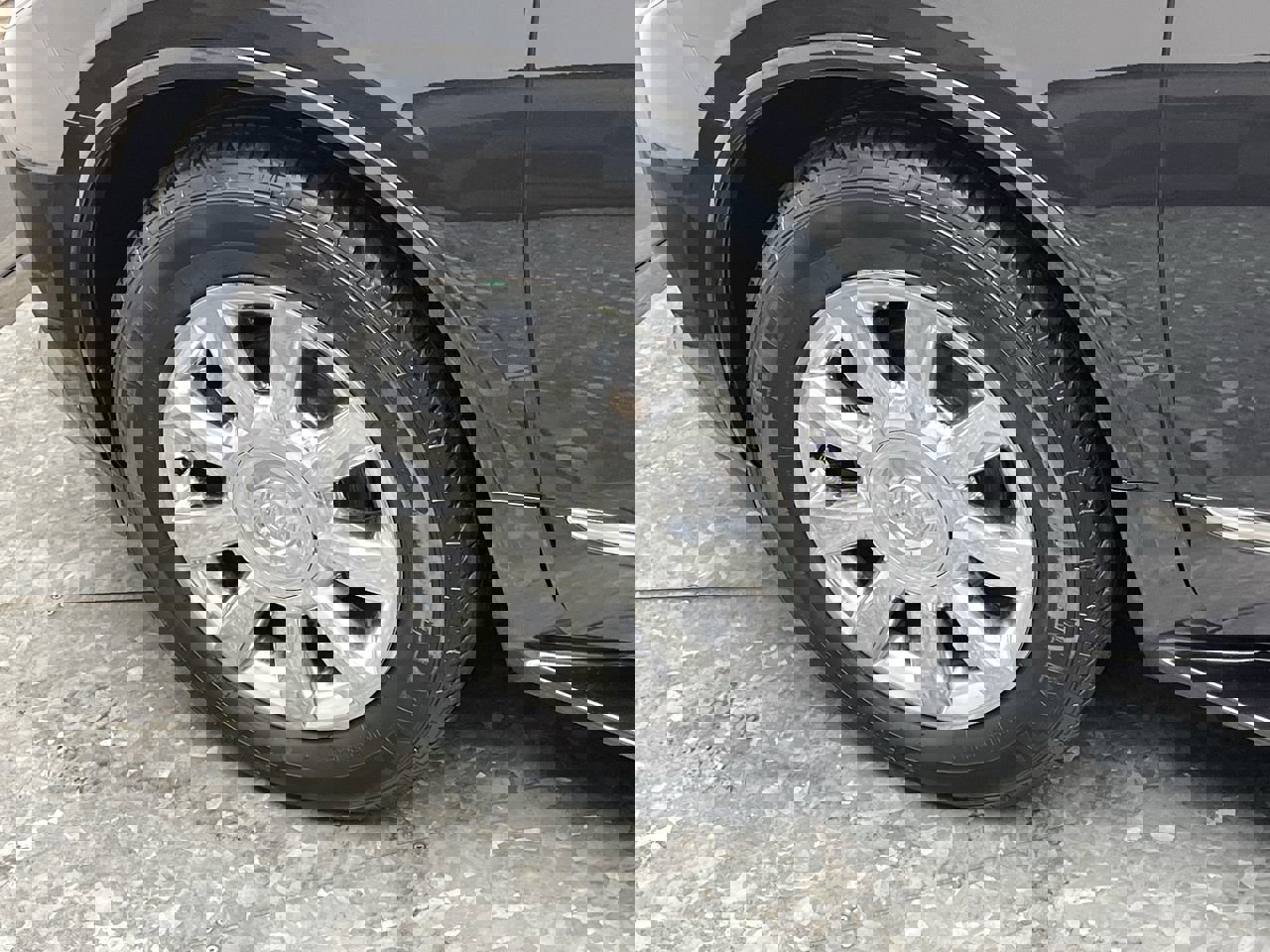 Used 2015 Buick Enclave Leather w/ Trailering Package image 34