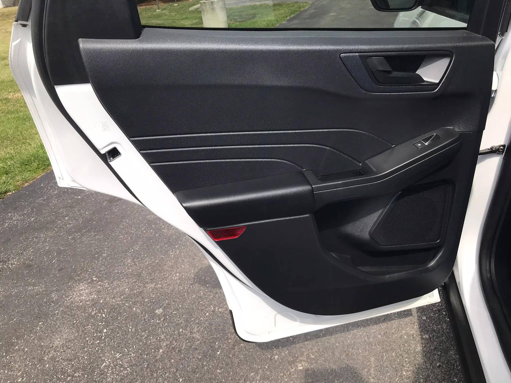 Used 2022 Ford Escape SE image 33