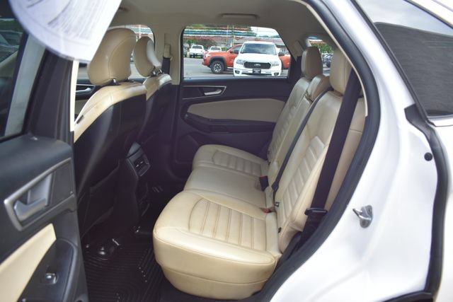 Used 2015 Ford Edge SEL w/ Equipment Group 201A AWD/4WD image 35