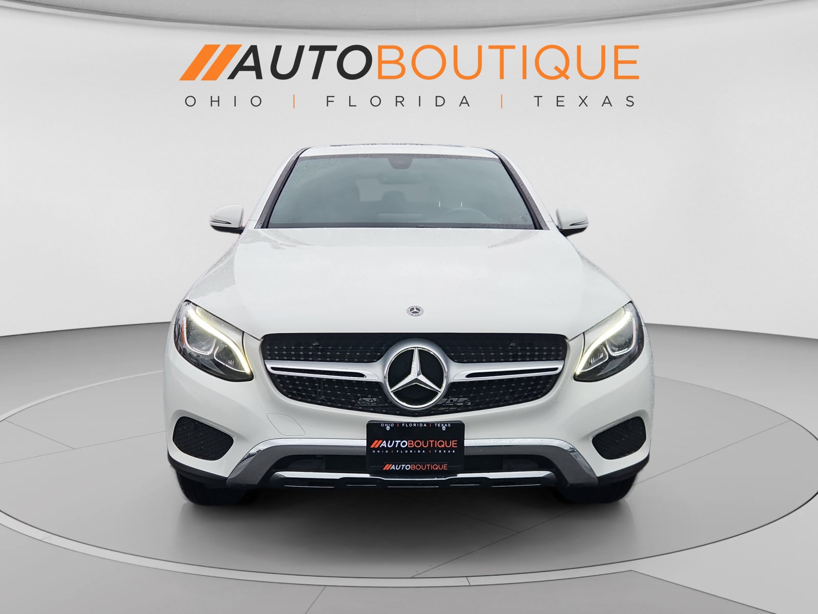 Used 2018 Mercedes-Benz GLC 300 4MATIC Coupe image 9