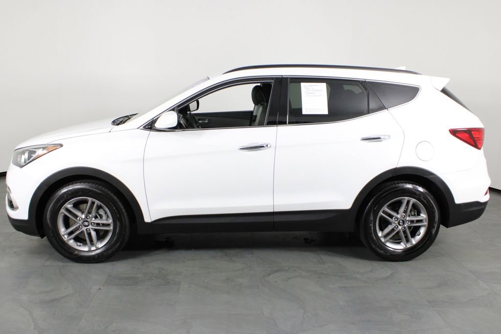 Used 2017 Hyundai Santa Fe Sport image 9