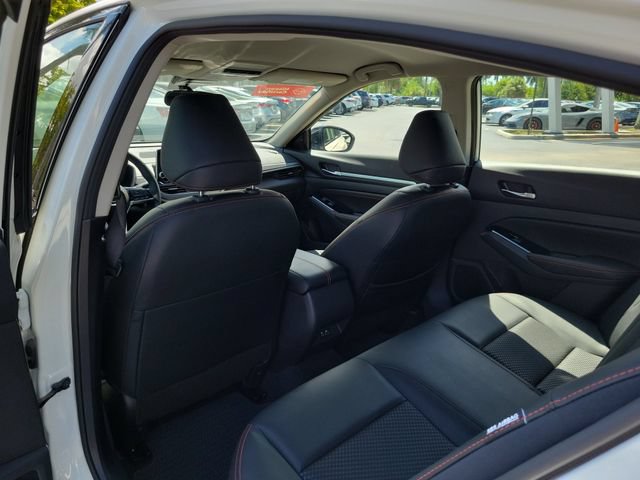 Used 2023 Nissan Altima 2.5 SR FWD image 10