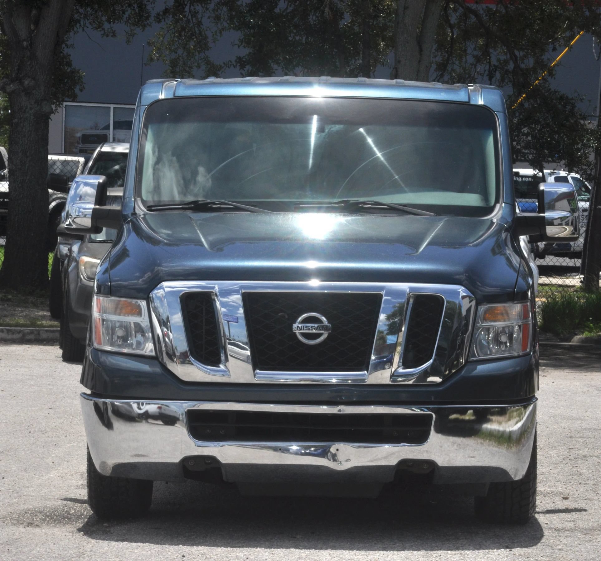 Used 2013 Nissan NV 3500 SV w/ Technology Pkg RWD image 3