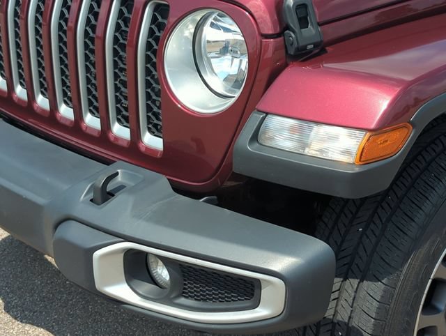 Used 2022 Jeep Gladiator Overland w/ Popular Equipment Package AWD/4WD image 9
