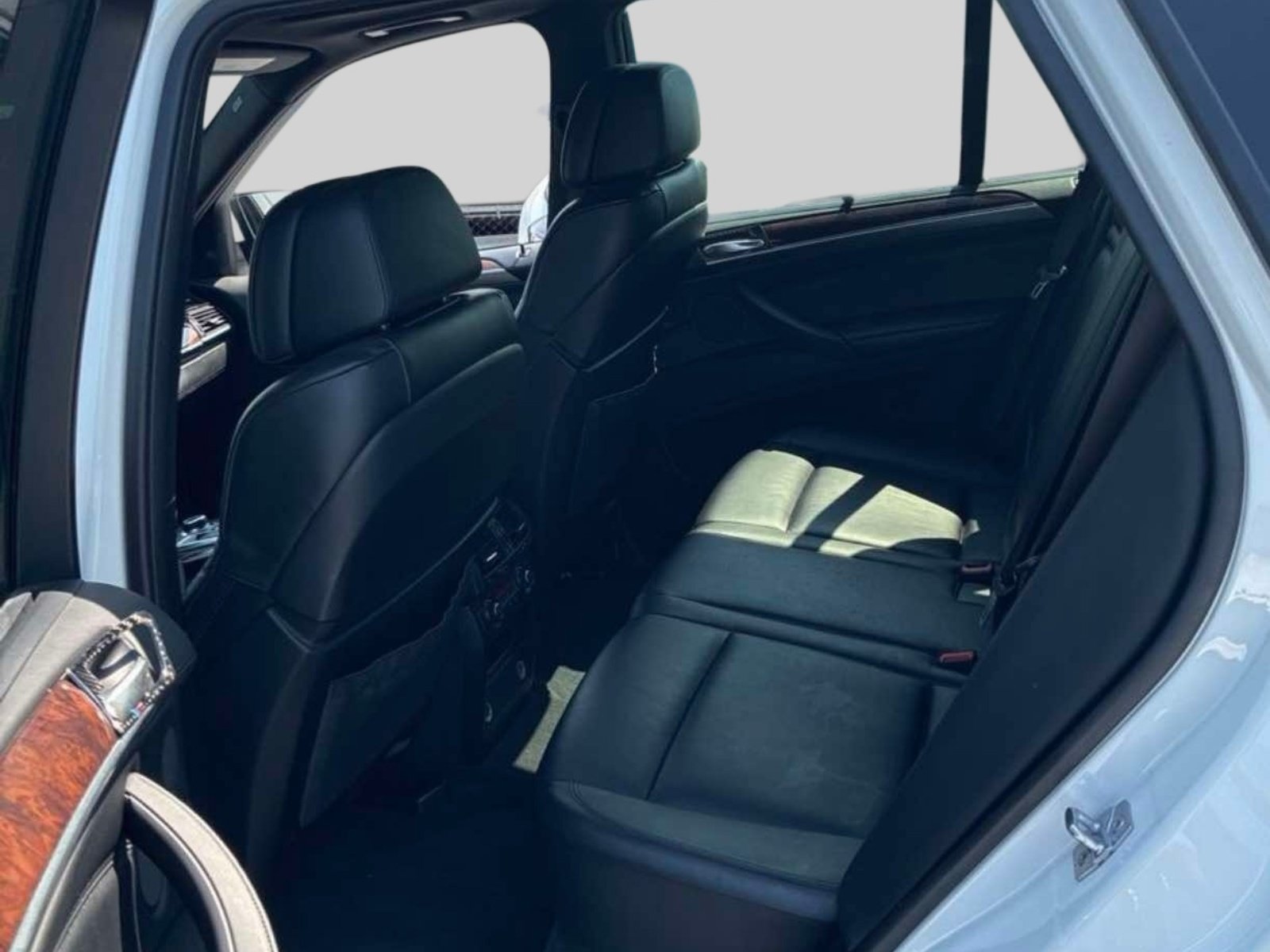 Used 2012 BMW X5 xDrive50i AWD/4WD image 4