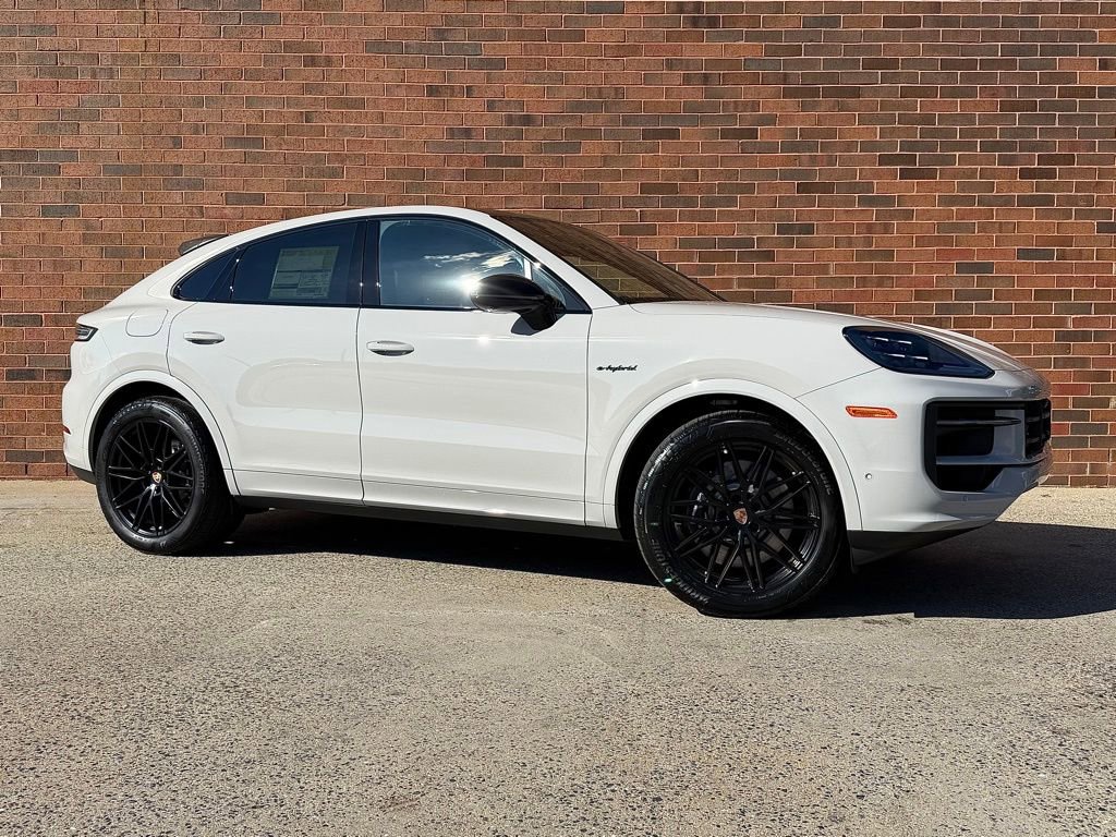 New 2026 Porsche Cayenne E-Hybrid Coupe image 9