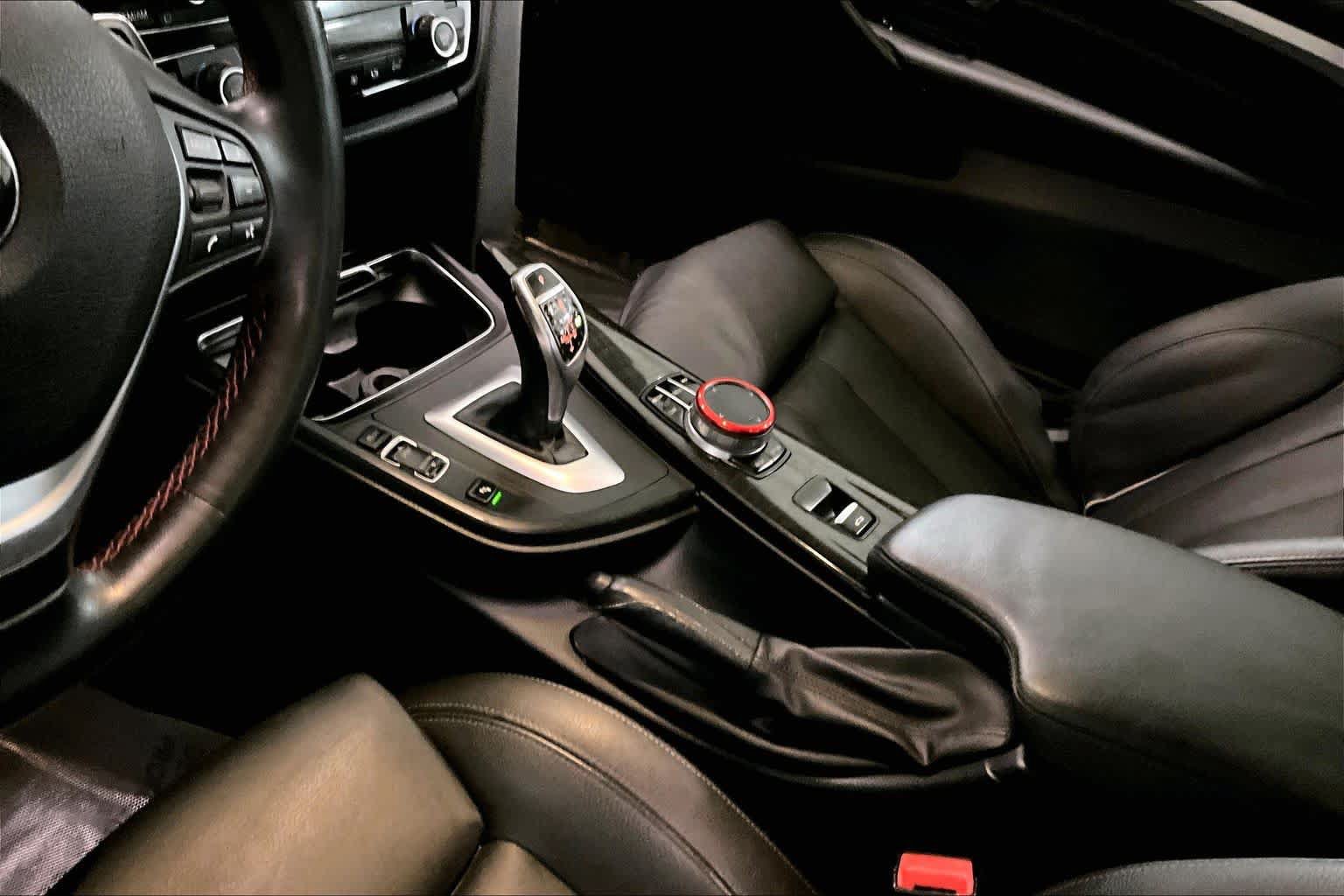 Used 2018 BMW 430i Convertible RWD image 16